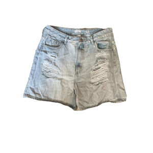 SWS Denim High Rise Distressed Mom Jean Shorts 32" Waist Light‎ Wash Grunge Y2K